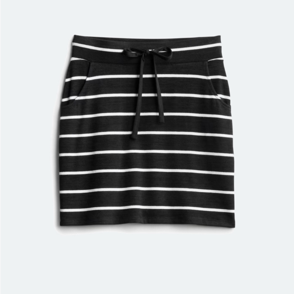 Market & Spruce Amia Skirt Size Medium